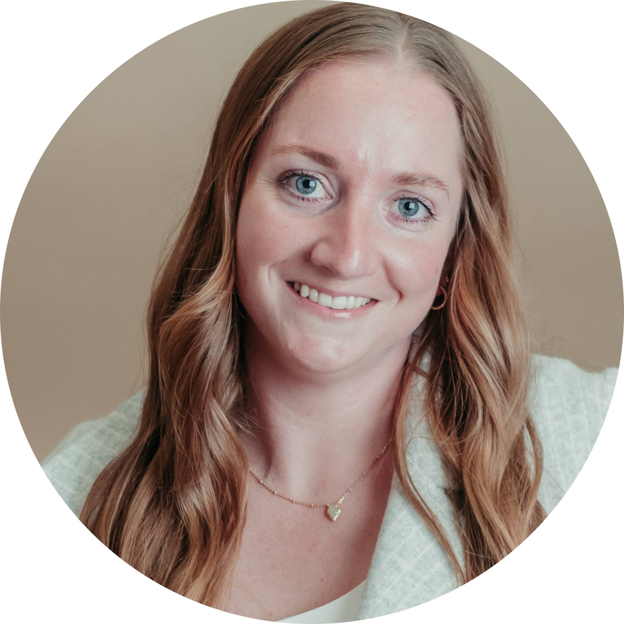 Emiline Bacon Headshot